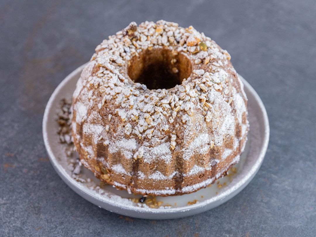 Gingerbread Muesli Cake