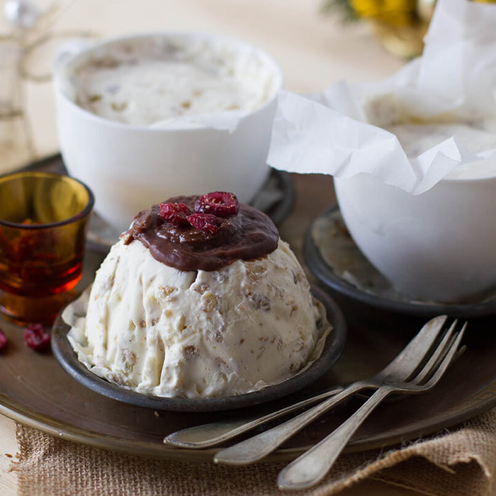 Frozen Yoghurt & Muesli Christmas Puddings